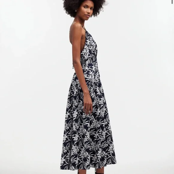 Madewell Smocked Halter Midi Dress in Poplin - Picture 5 of 10